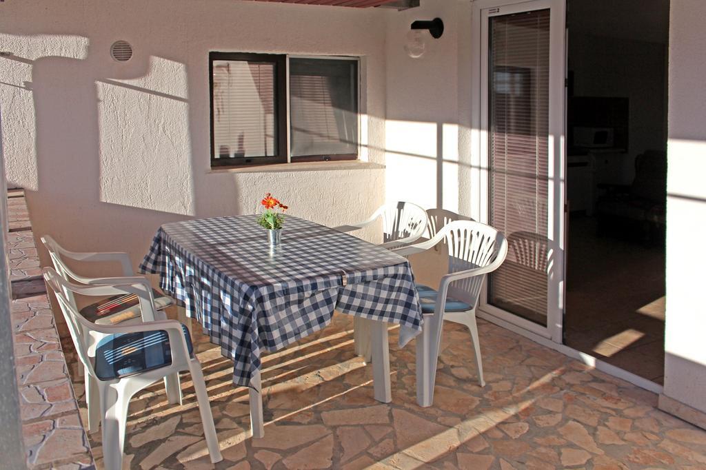 Apartments Mas-Rafaj Vir Kültér fotó