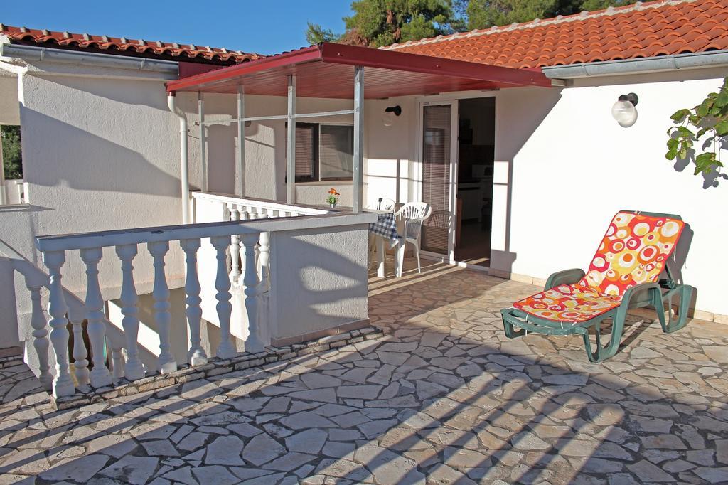 Apartments Mas-Rafaj Vir Kültér fotó