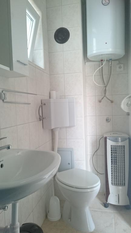 Apartments Mas-Rafaj Vir Kültér fotó